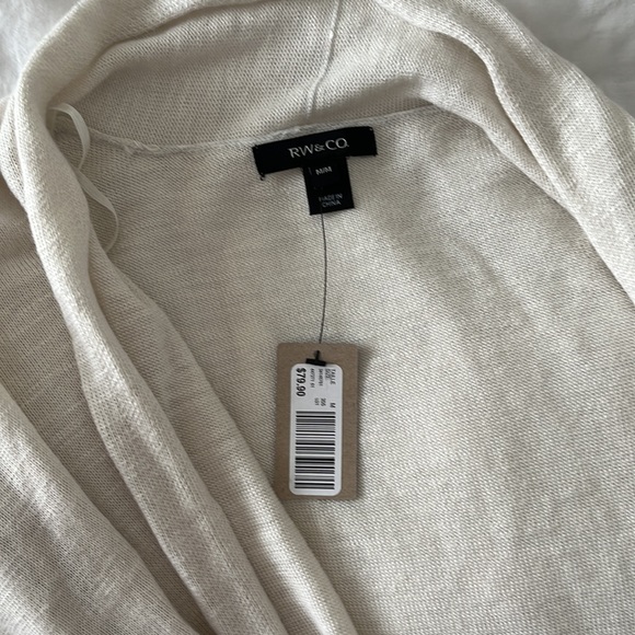 Long Cream Cardigan | RW & Co. | Medium - Picture 3 of 3